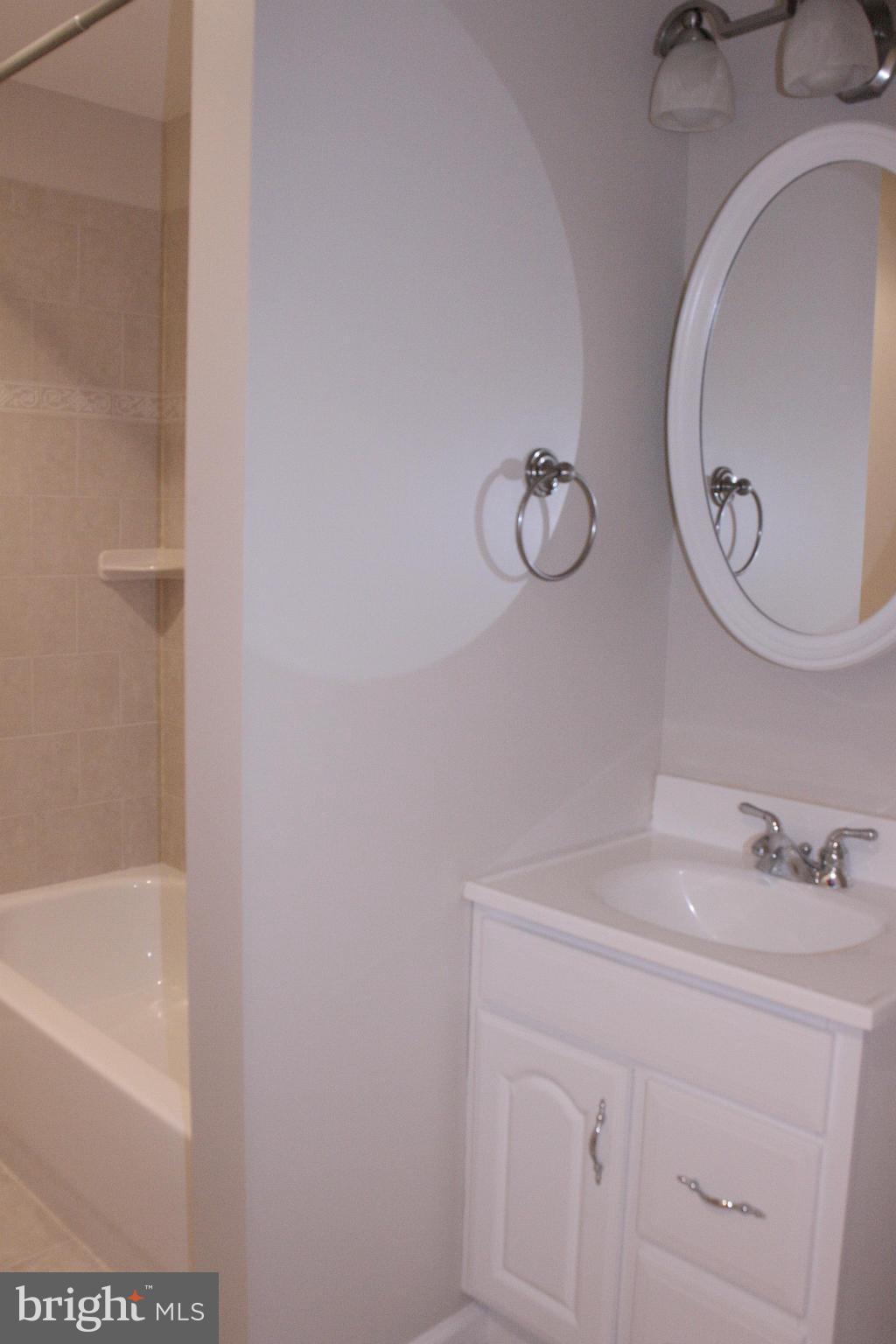 19810 Falling Spring Court Gaithersburg, MD 20882 - Photo 25 of 30 3rd Full Bath