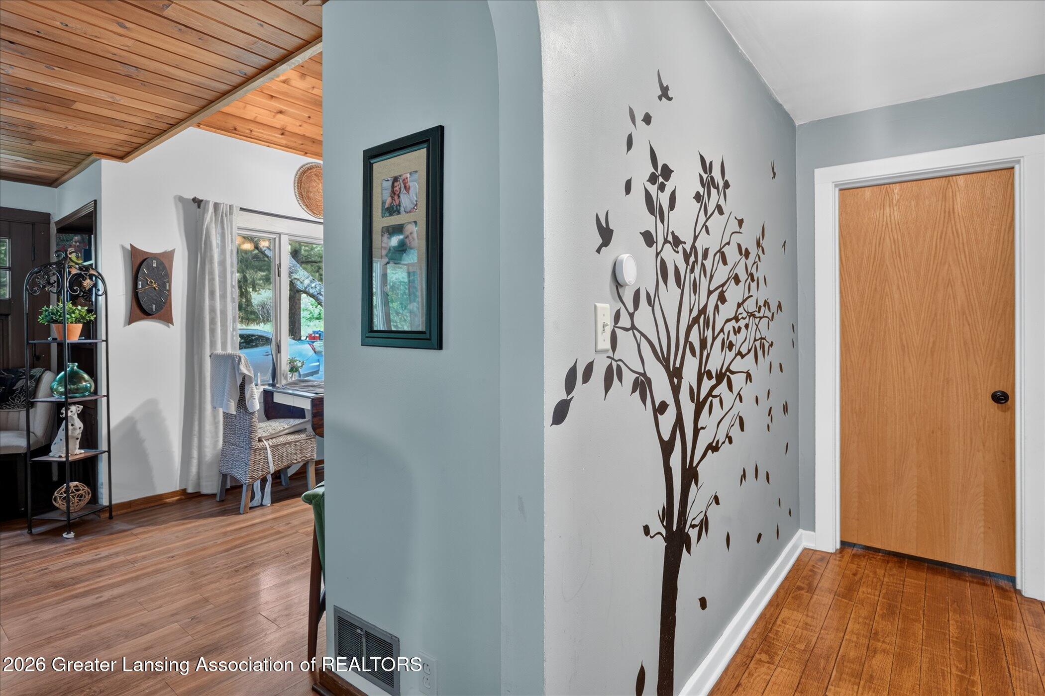 11121 Wood Road Dewitt, MI 48820 - Photo 20 of 57 69-11121-Wood-St-WindowStill-Photography