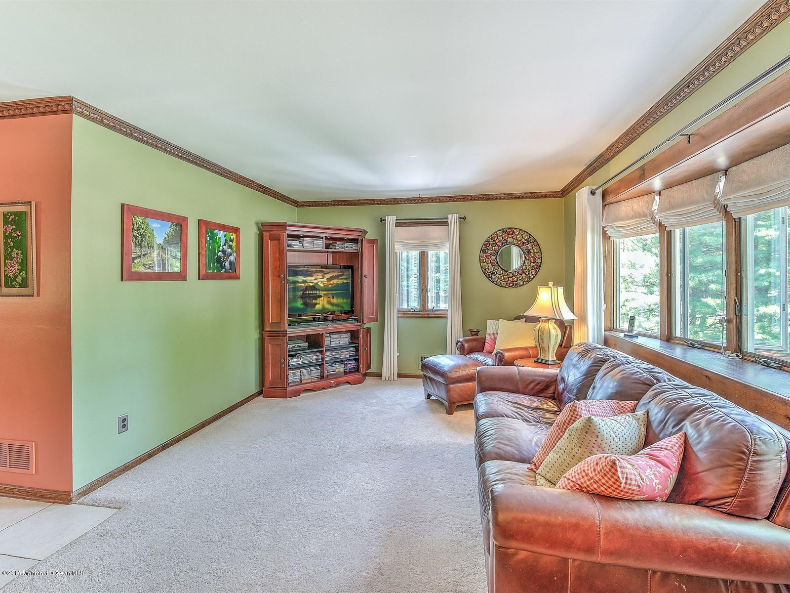 Red Valley Road Millstone Township, NJ 08510 - Photo 12 of 25 LIVING ROOM