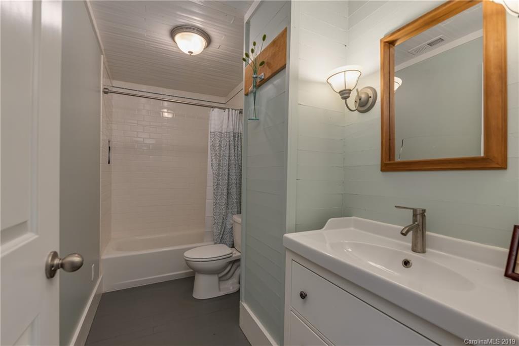 191 Pine Street Rutherfordton, NC 28139 - Photo 20 of 31