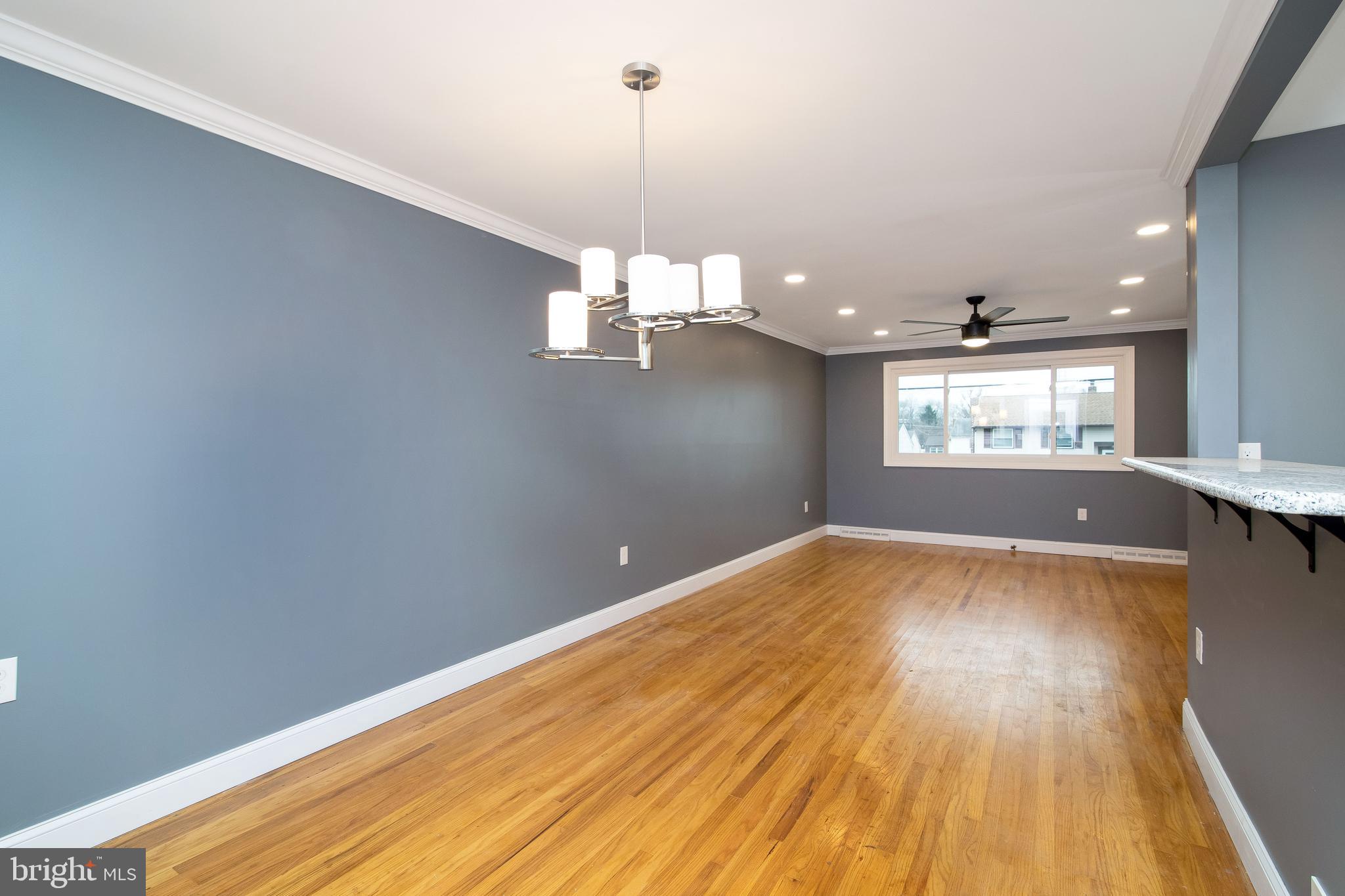 328 Peach Road Bellmawr, NJ 08031 - Photo 18 of 57 DR to Living Room