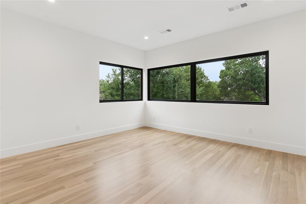 3452 Timberview Road Dallas, TX 75229 - Photo 31 of 40