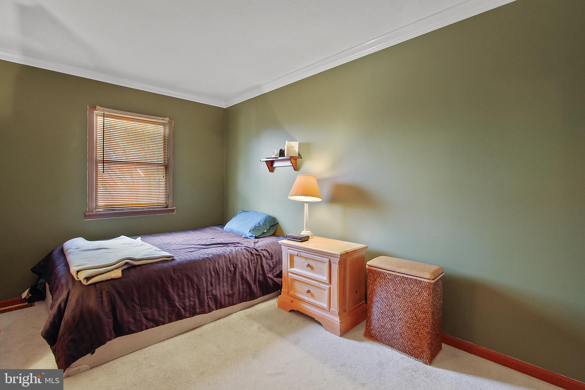 224 Georgetown Court Hanover, PA 17331 - Photo 14 of 22 Second Bedroom