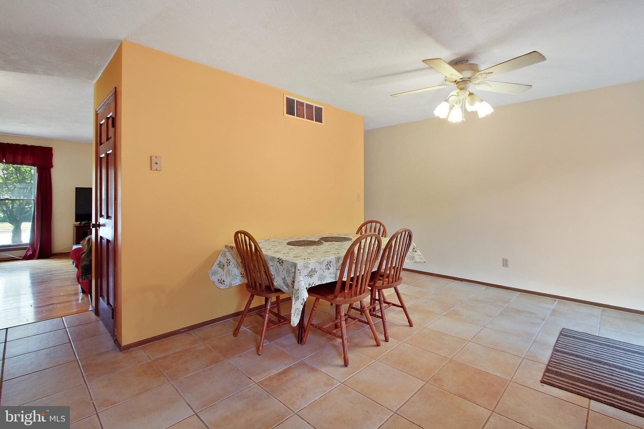 224 Georgetown Court Hanover, PA 17331 - Photo 10 of 22 Gallery Image 10