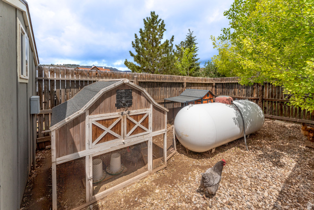 7343 North Sawtooth Cv Road Vernal, UT 84078 - Photo 41 of 64 Enclosed exterior space