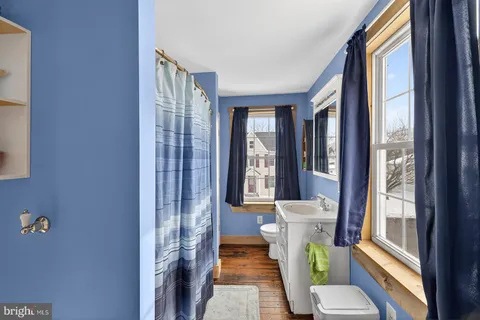 a view of an entryway with sitting area