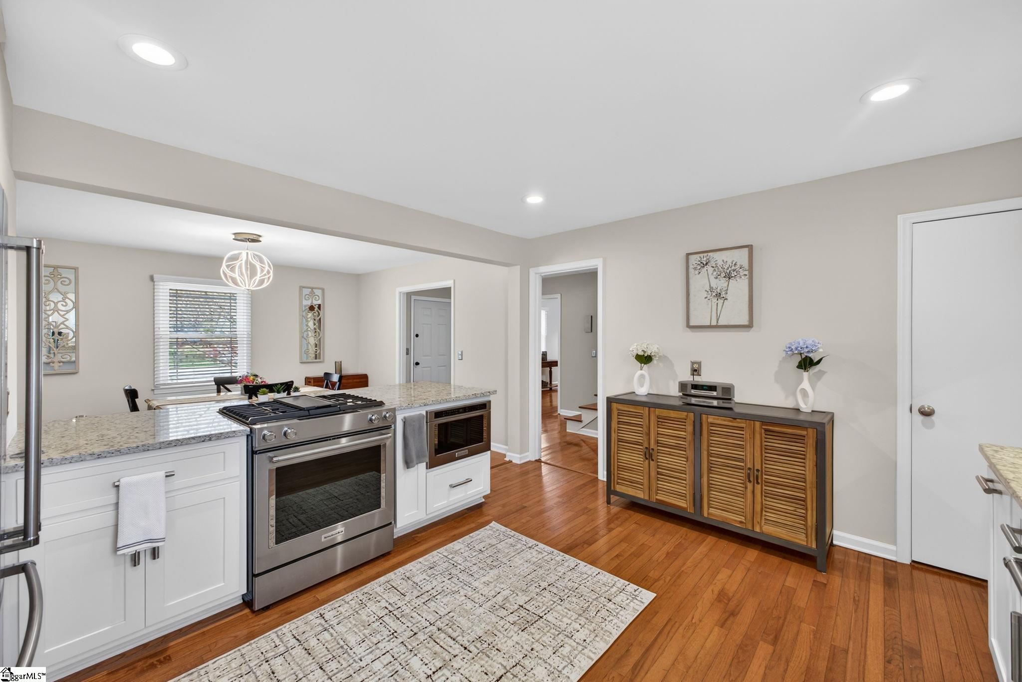 204 Windward Way Greer, SC 29650 - Photo 13 of 46