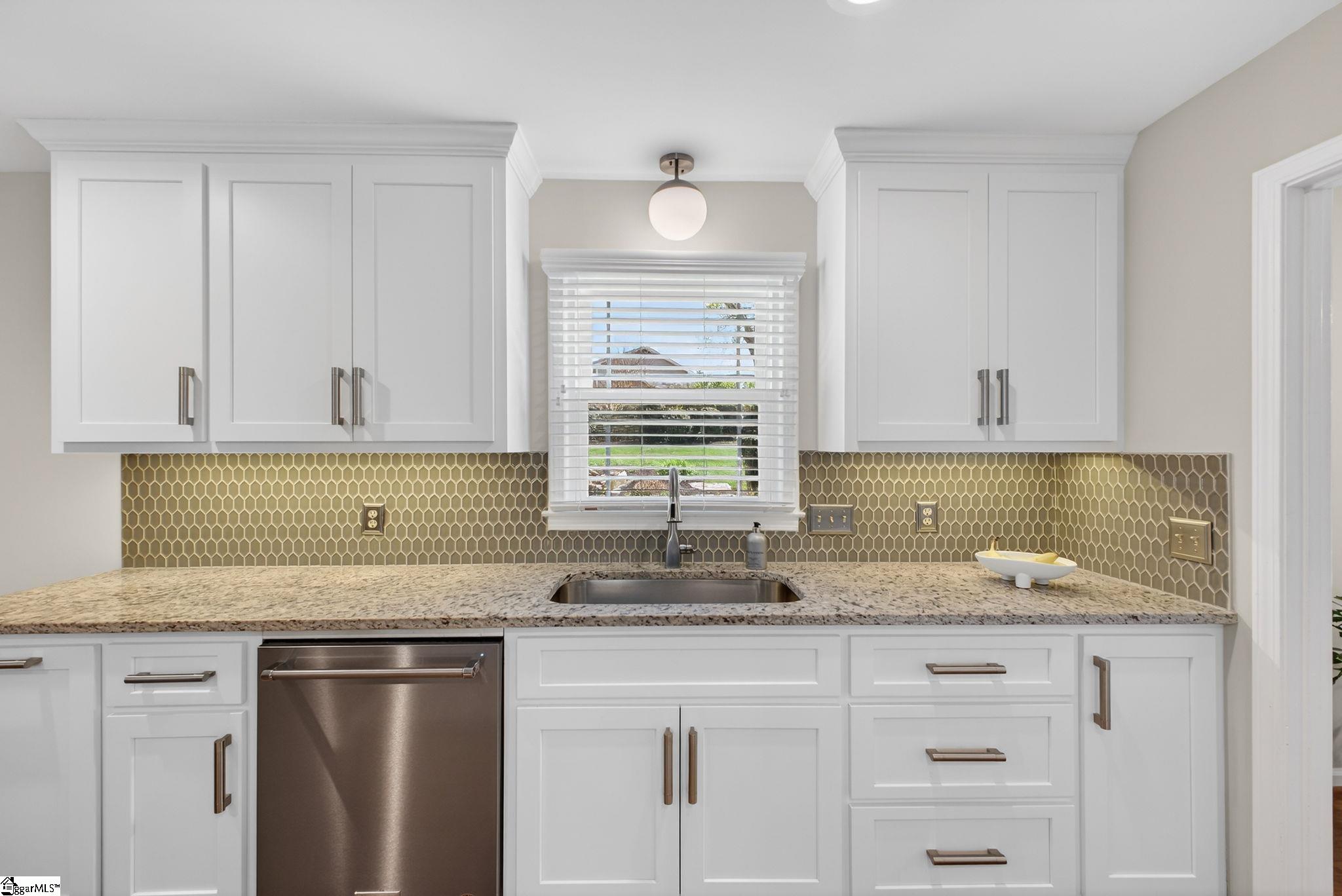 204 Windward Way Greer, SC 29650 - Photo 14 of 46