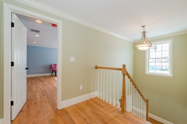 16 Christine Road Arlington, MA 02474 - Photo 18 of 27 Gallery Image 18