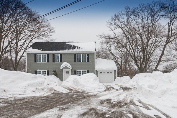16 Christine Road Arlington, MA 02474 - Photo 3 of 27 Gallery Image 3