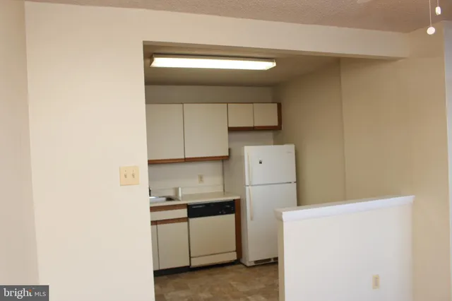 $1,500 | 1030 East Lancaster Avenue, Unit 111, Bryn Mawr, PA 19010