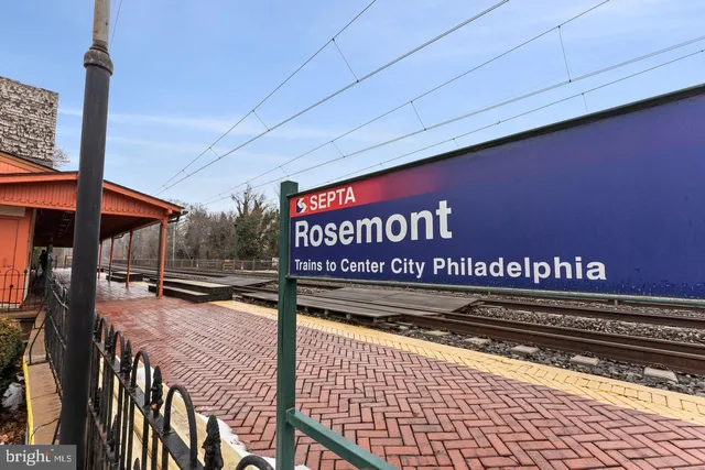 $1,500 | 1030 East Lancaster Avenue, Unit 111, Bryn Mawr, PA 19010