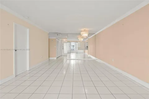 $175,000 | 8350 Sands Point Boulevard, Unit E309, Tamarac, FL 33321