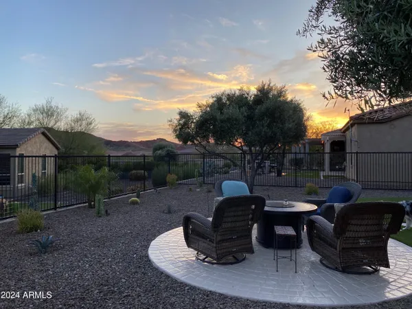 $2,150 | 13075 West Desert Vista Trail, Peoria, AZ 85383