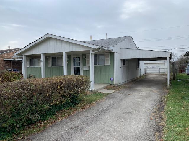 909 Bruckner Road Columbus, OH 43207 - Photo 2 of 29 2