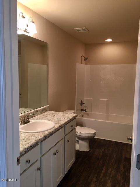 6881 Biddix Evans Road Ocean Springs, MS 39564 - Photo 6 of 14 image