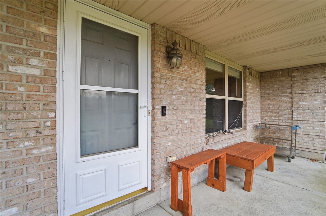 4248 Powell Road Huber Heights, OH 45424 - Photo 11 of 82