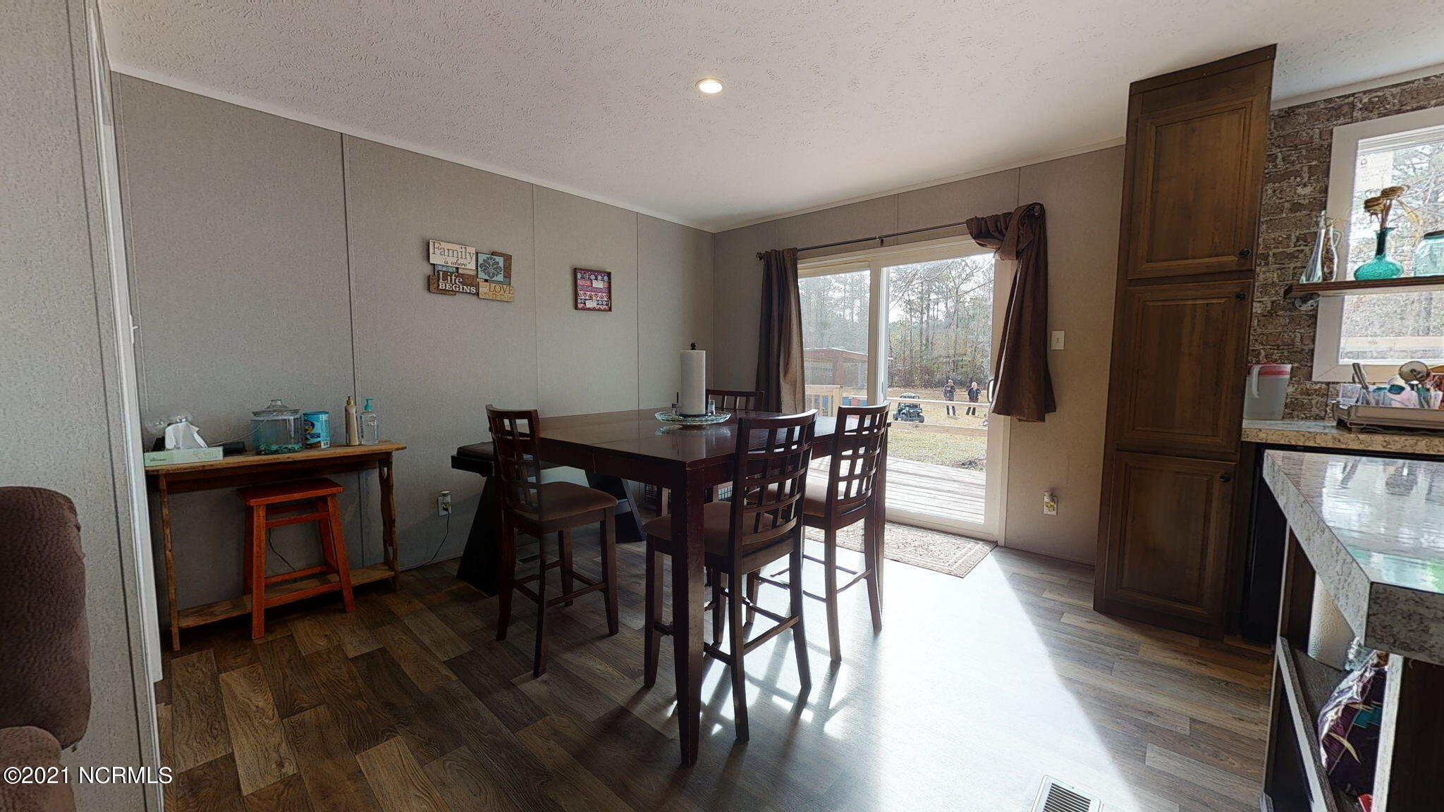 1025 Slocum Trail Atkinson, NC 28421 - Photo 7 of 48 30-web-or-mls-1025-Slocum-Trail-12202021