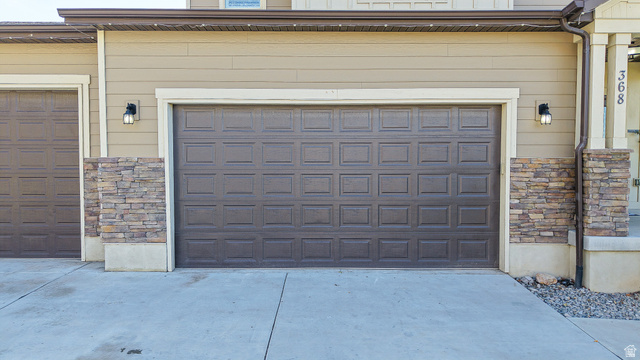368 East 700 North Springville, UT 84663 - Photo 49 of 55 Garage with concrete driveway