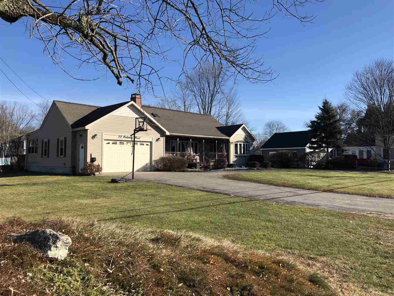 22 Pickering Road Rochester, NH 03839 - Photo 1 of 34