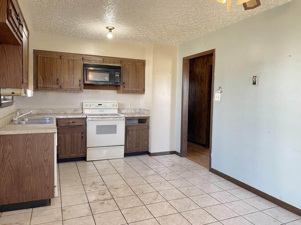 460 Lawless Cemetery Road Jamestown, KY 42629 - Photo 15 of 23 Interior_Kitchen_1b