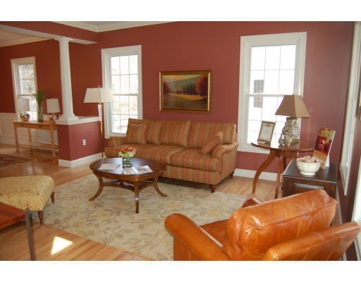 15 Liberty Road Bedford, MA 01730 - Photo 3 of 17 Gallery Image 3
