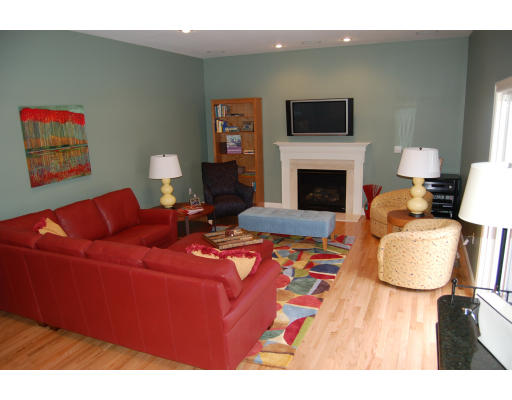 15 Liberty Road Bedford, MA 01730 - Photo 8 of 17 Gallery Image 8
