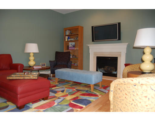 15 Liberty Road Bedford, MA 01730 - Photo 9 of 17 Gallery Image 9