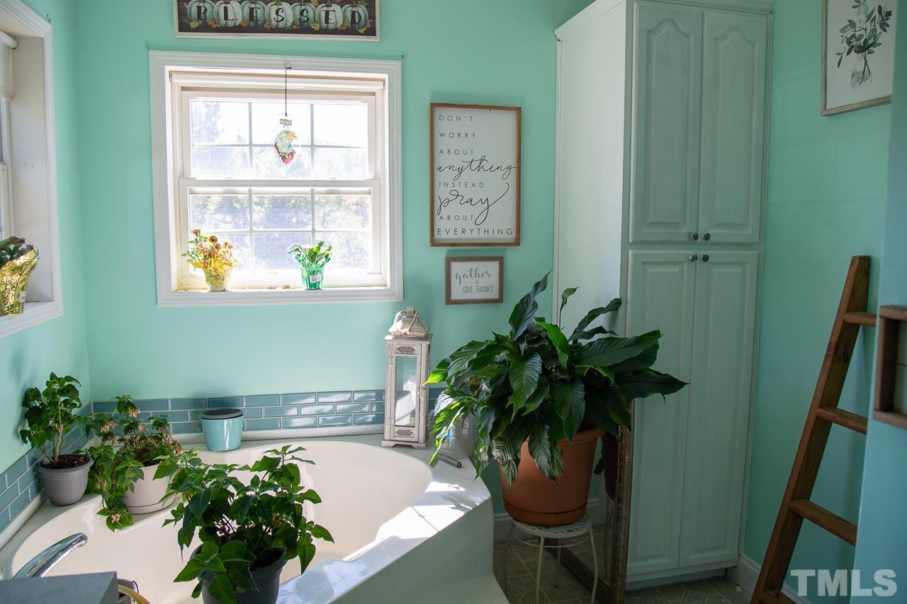6571 Allison Road Pelham, NC 27311 - Photo 8 of 12 Gallery Image 8