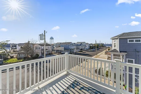 $5,500 | 915 Southwest Central Avenue, Seaside Park, NJ 08752
