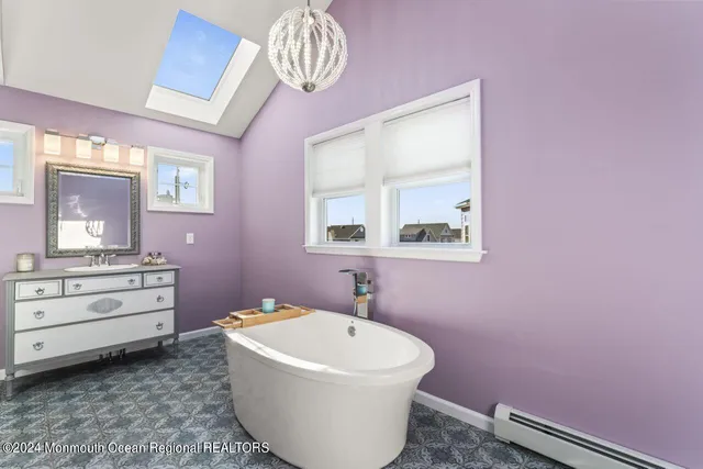 $5,000 | 915 Southwest Central Avenue, Seaside Park, NJ 08752