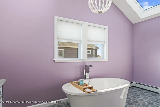 $5,000 | 915 Southwest Central Avenue, Seaside Park, NJ 08752