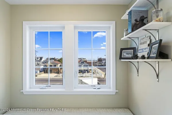 $5,500 | 915 Southwest Central Avenue, Seaside Park, NJ 08752