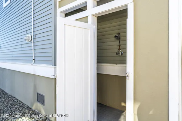 $5,500 | 915 Southwest Central Avenue, Seaside Park, NJ 08752