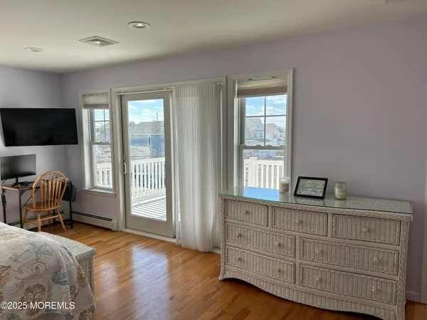 $5,500 | 915 Southwest Central Avenue, Seaside Park, NJ 08752