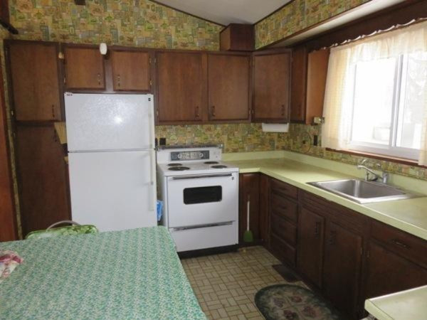 940 Stockwell Road Quincy, MI 49082 - Photo 8 of 13 IMG_3351
