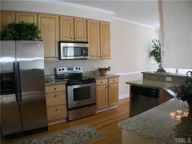 3524 La Costa Way Raleigh, NC 27610 - Photo 7 of 25 Gorgeous granite countertops!