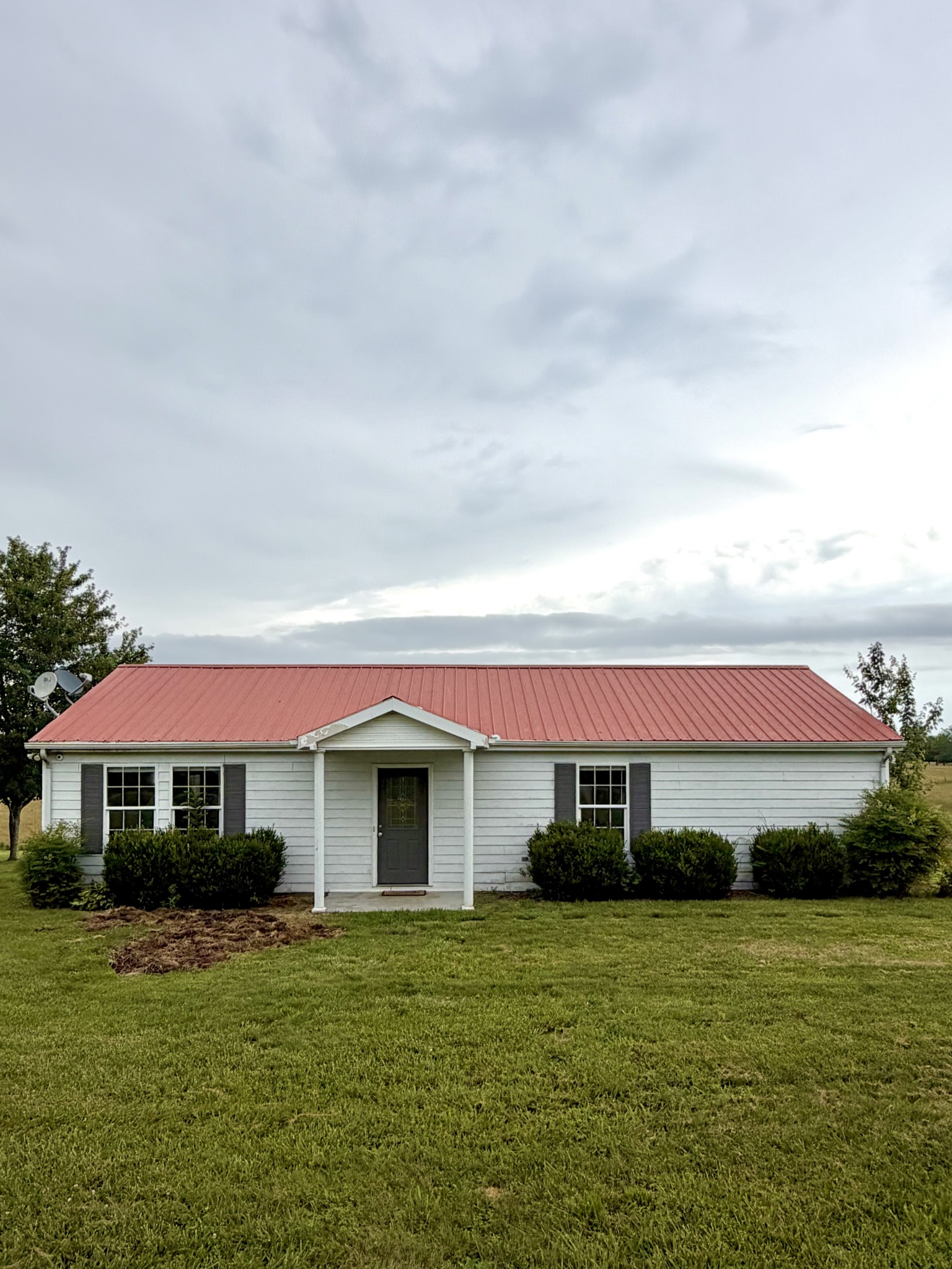 120 Driver Road Lafayette, TN 37083 - Photo 1 of 2
