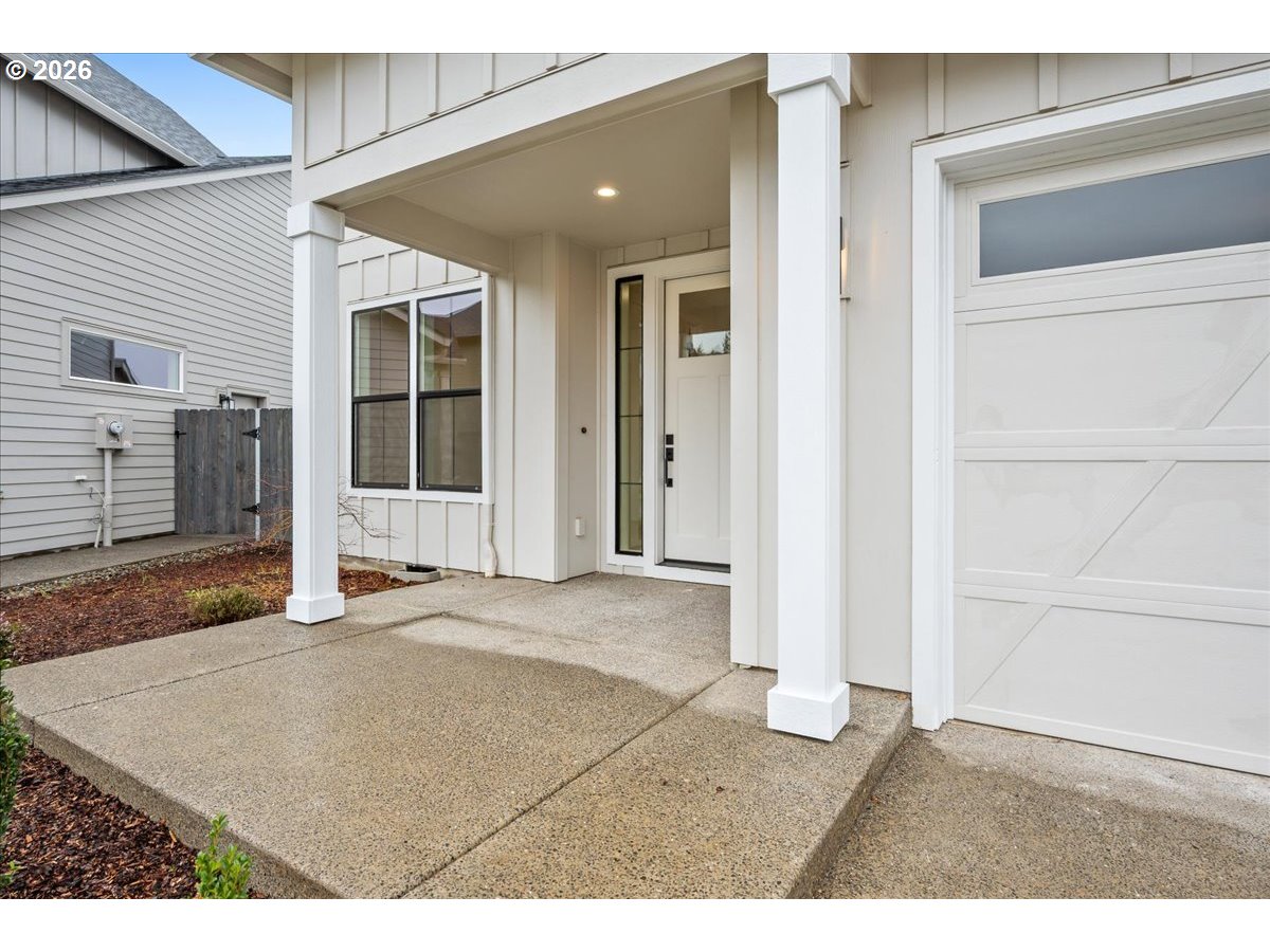3509 North 11th Circle Ridgefield, WA 98642 - Photo 2 of 43