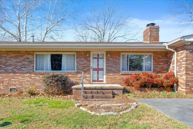 $399,000 | 2498 341st Highway South, Chickamauga, GA 30707