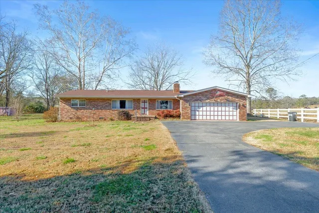 $399,000 | 2498 341st Highway South, Chickamauga, GA 30707
