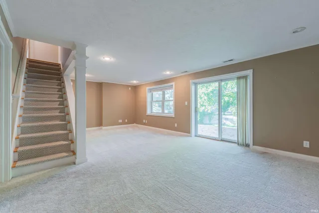 $2,100 | 657 East Heather Drive, Bloomington, IN 47401