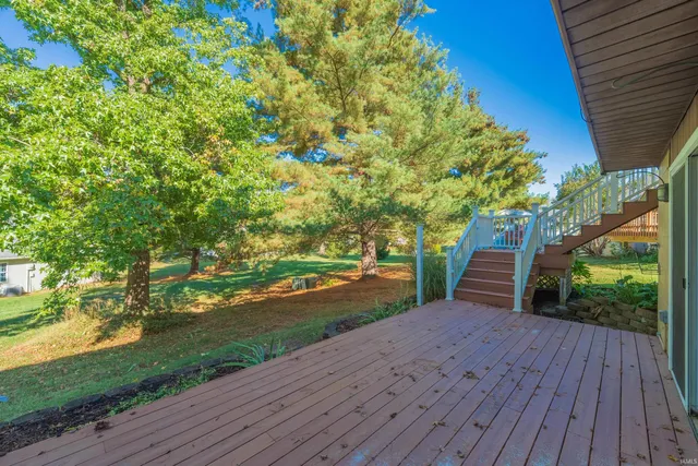 $2,100 | 657 East Heather Drive, Bloomington, IN 47401