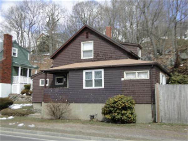 104 Hamilton Street Saugus, MA 01906 - Photo 2 of 17 Gallery Image 2