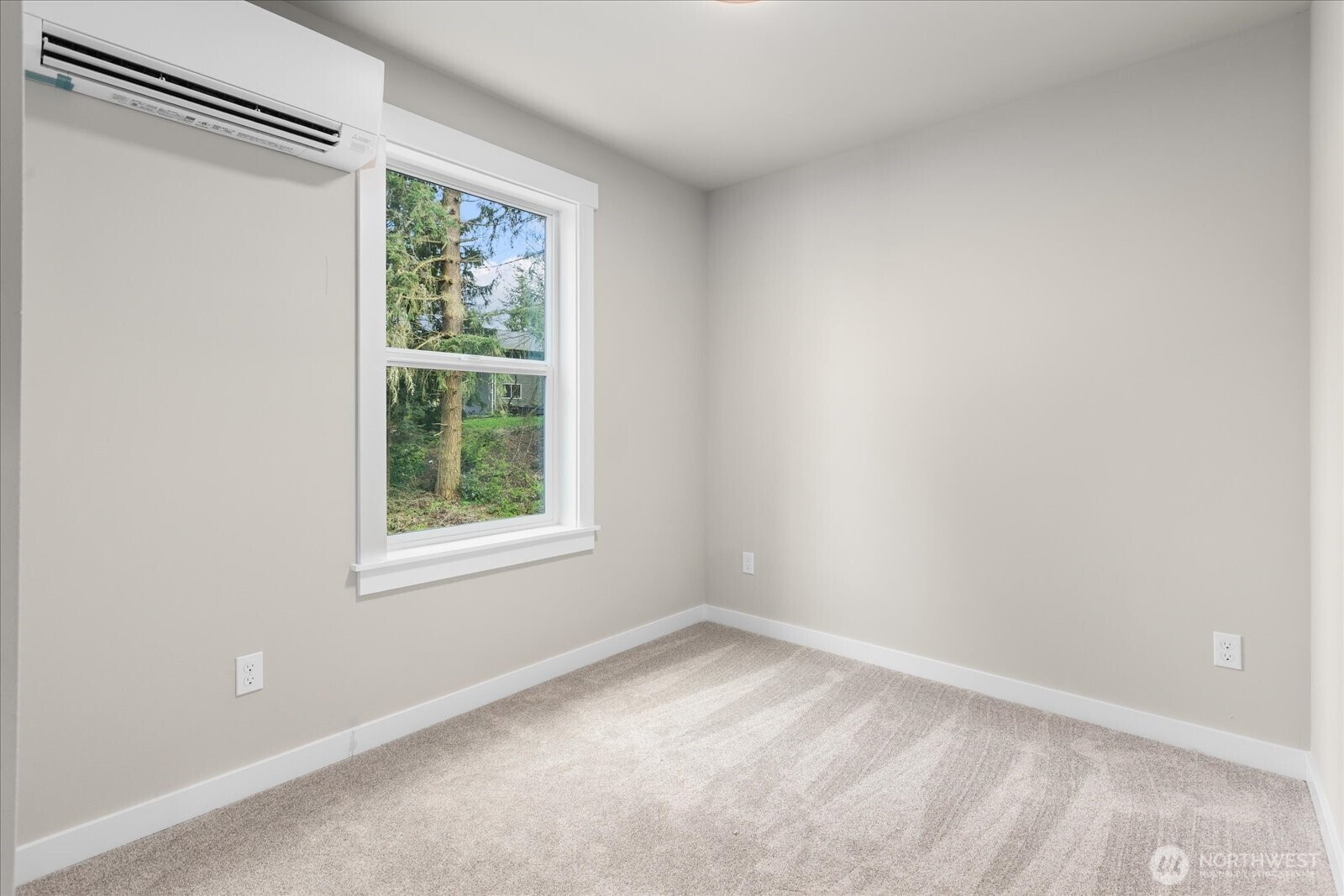 3502 Alaska Road, Unit B Brier, WA 98036 - Photo 19 of 30