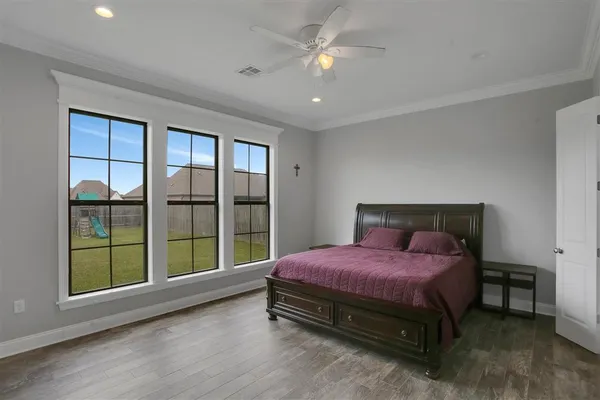 $369,000 | 610 Woodland Street, Iowa, LA 70647