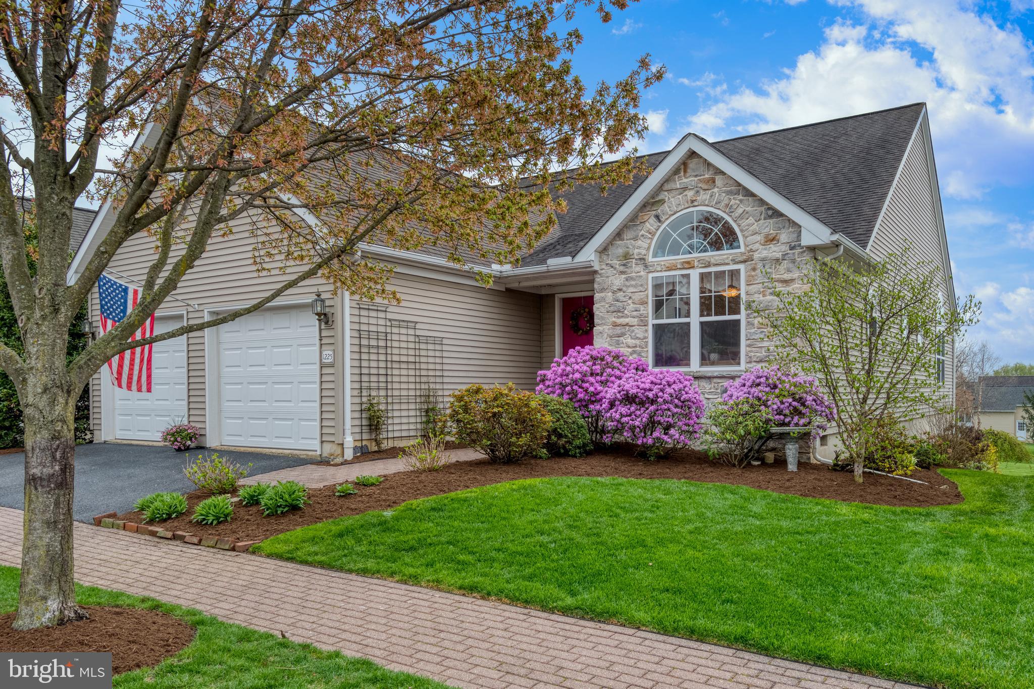 1225 Brighton Avenue Lititz, PA 17543 - Photo 2 of 74 Gallery Image 2