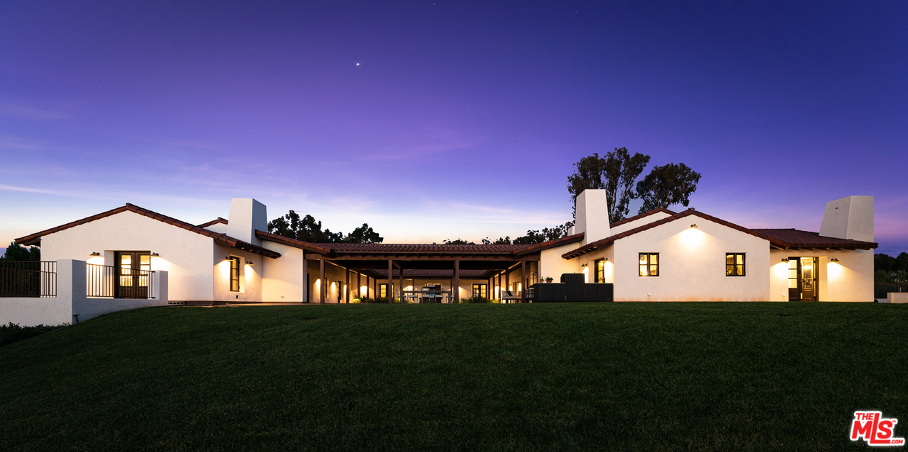 17 Crest Road East Rolling Hills, CA 90274 - Photo 3 of 31