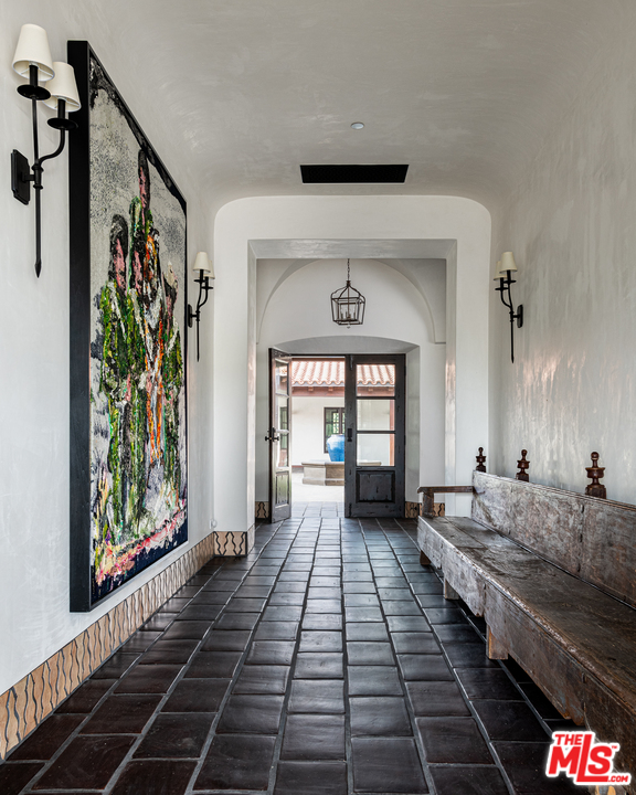 17 Crest Road East Rolling Hills, CA 90274 - Photo 22 of 31