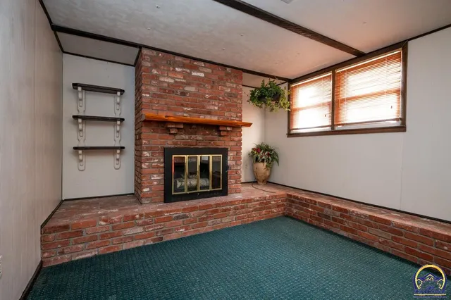 $179,900 | 615 Shuey Street, Osage City, KS 66523